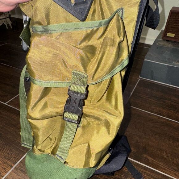 L.L. Bean Green vintage 1980’s backpack (DISCONTINUED) RARE BAG - Picture 9 of 14